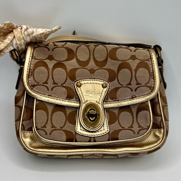 Vintage Coach Signature Penny Flap Shoulder Bag with Bag Scarf - EUC - Picture 3 of 13